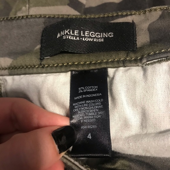 Express low rise Stella ankle jeggings size 4 - Picture 3 of 5